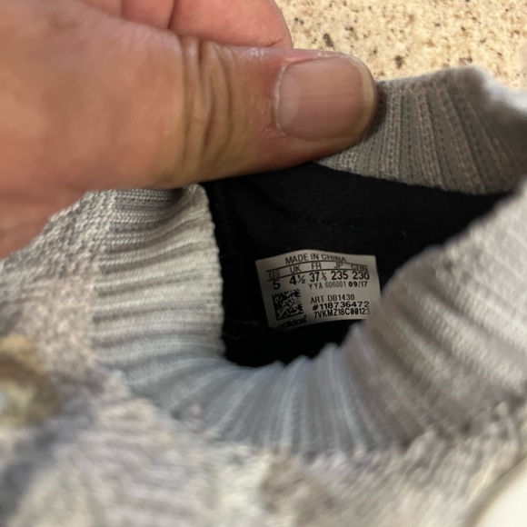 ADIDAS ULTRA BOOST UNCAGED RUNNING SNEAKERS MENS SIZE 5 ART DA9157 $180 SHOES - Picture 10 of 10